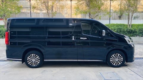 New Toyota Majesty Premium 2022 VIP 11 Seats