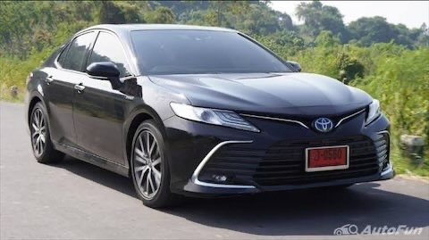 New Toyota Camry Premium Luxury , New Commuter VIP 8-10 Seats