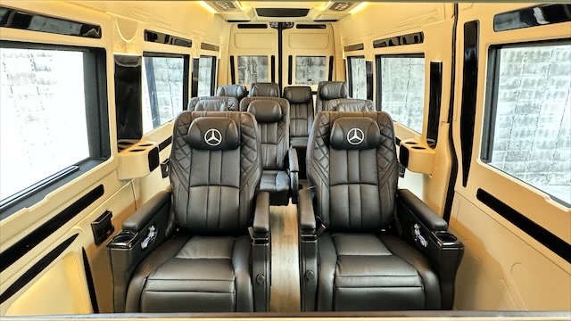 New Benz Sprinter 2024 VVIP 11 Seats
