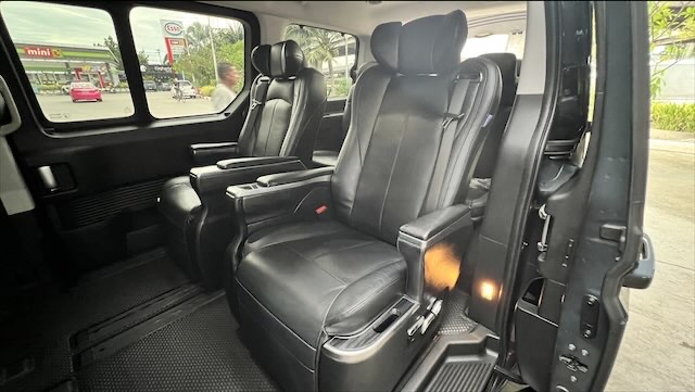 New Hyundai Starita SEL 9 ที่นั่ง , VIP 7 ที่นั่ง