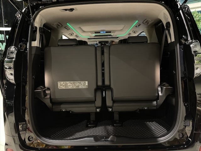 New Toyota Alphard SC 2022 - 2023 VIP 7 Seats