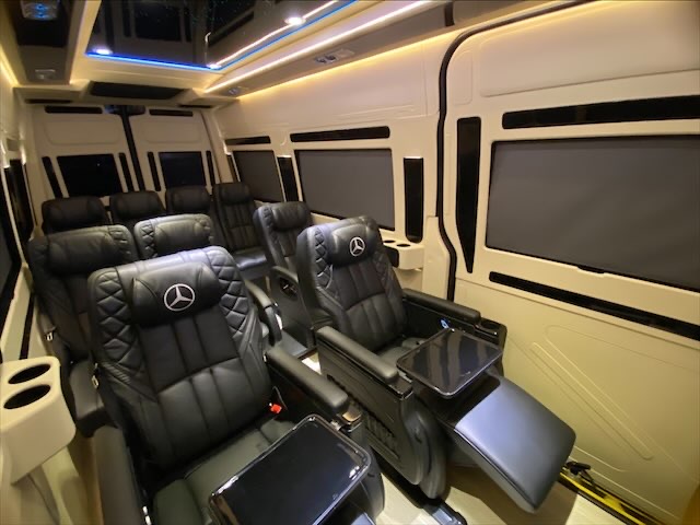 New Benz Sprinter 2024 VVIP 11 Seats