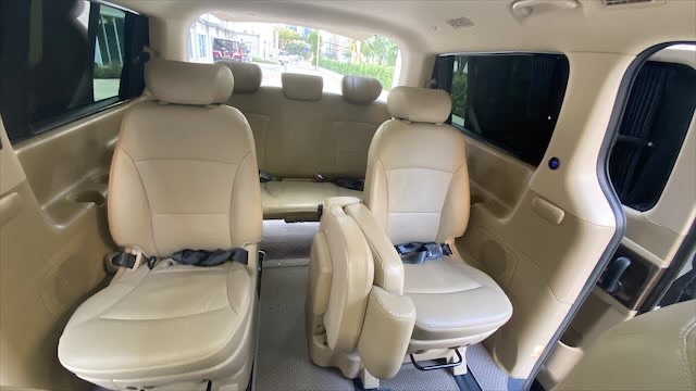 Hyundai H1 Deluxe , Elite VIP 11 Seats