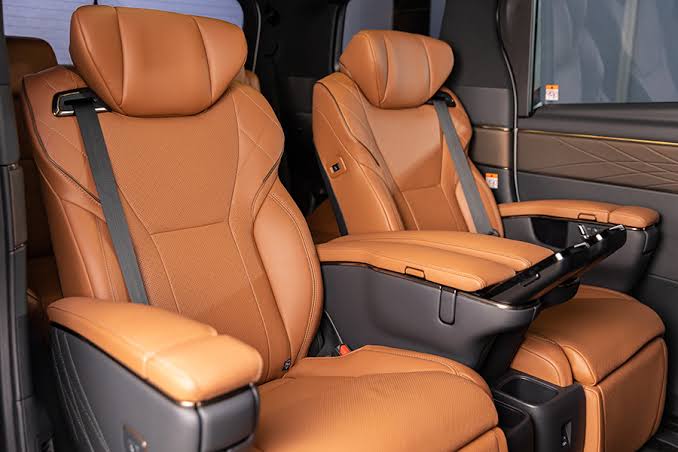 New Toyota Alphard Executive Lounge 2025 VVIP 7 Seats
