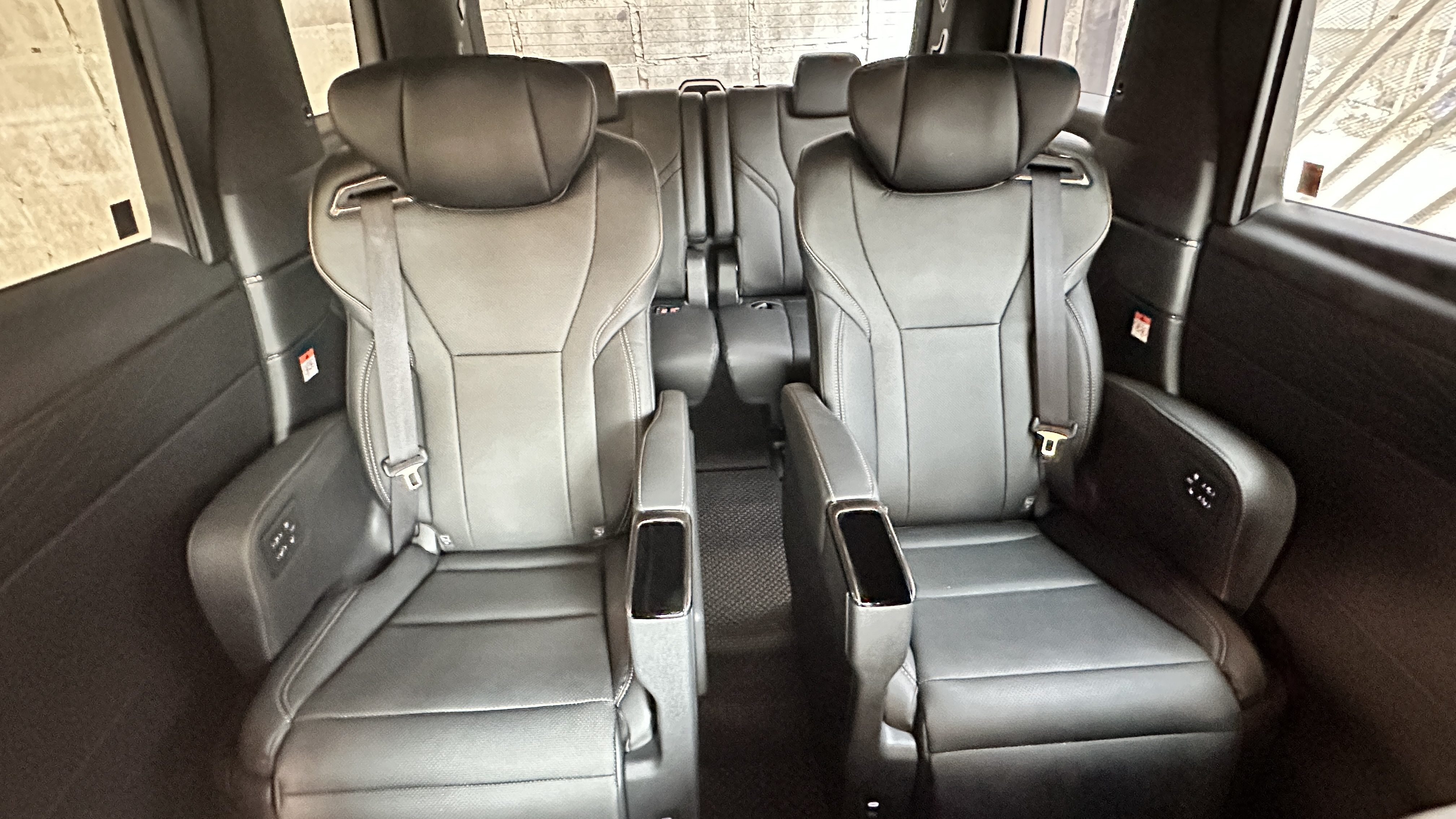 New Toyota Alphard Z 40 Model 2024-2025 VIP 7 Seats