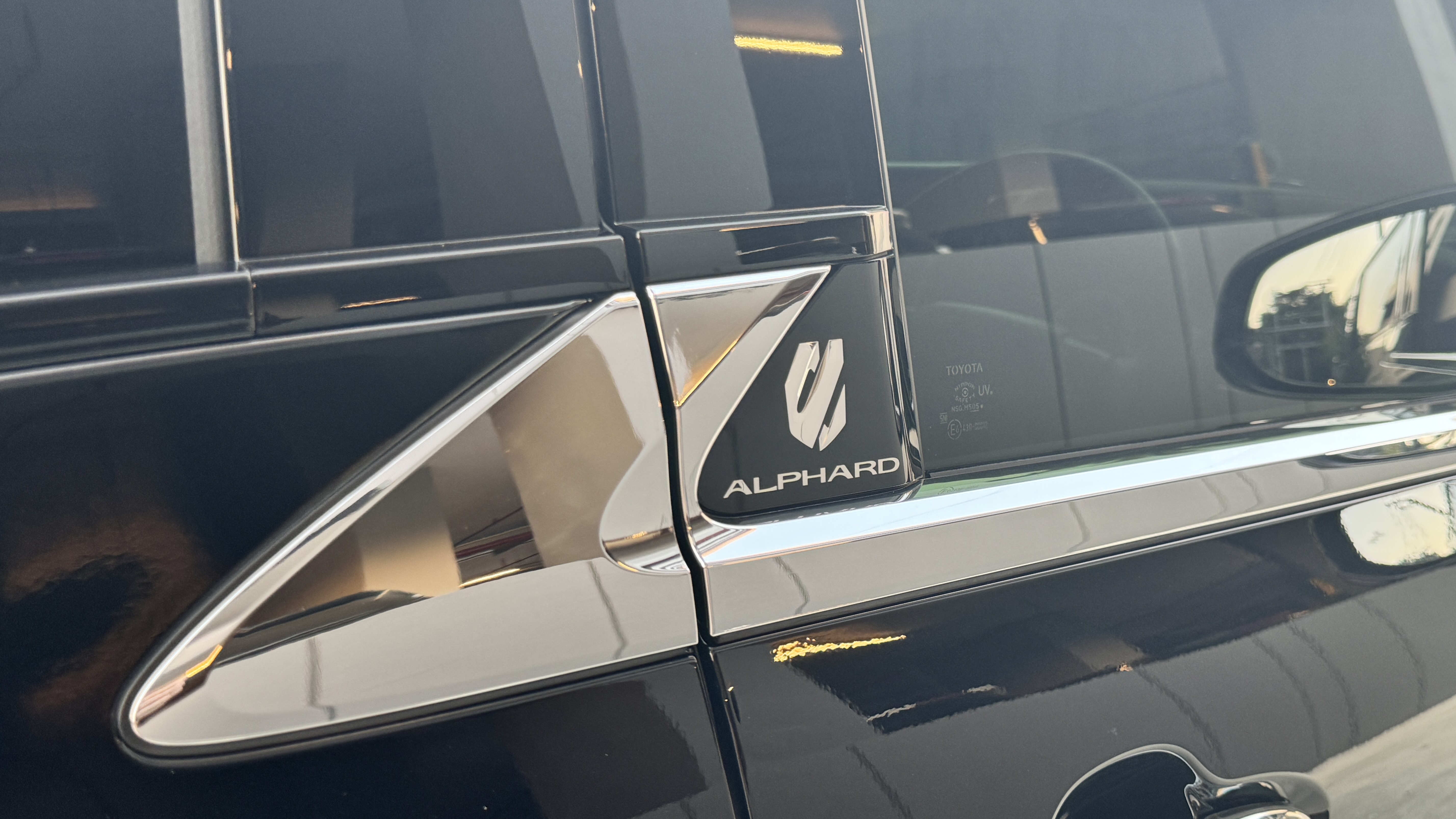 New Toyota Alphard Z 40 Model 2024-2025 VIP 7 Seats