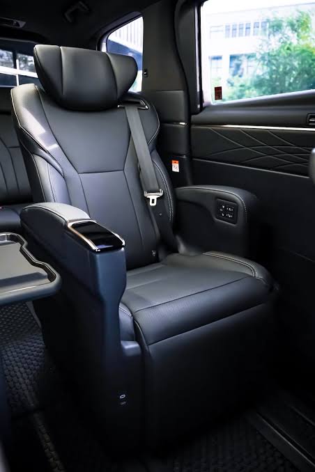 New Toyota Alphard Z 40 Model 2024-2025 VIP 7 Seats