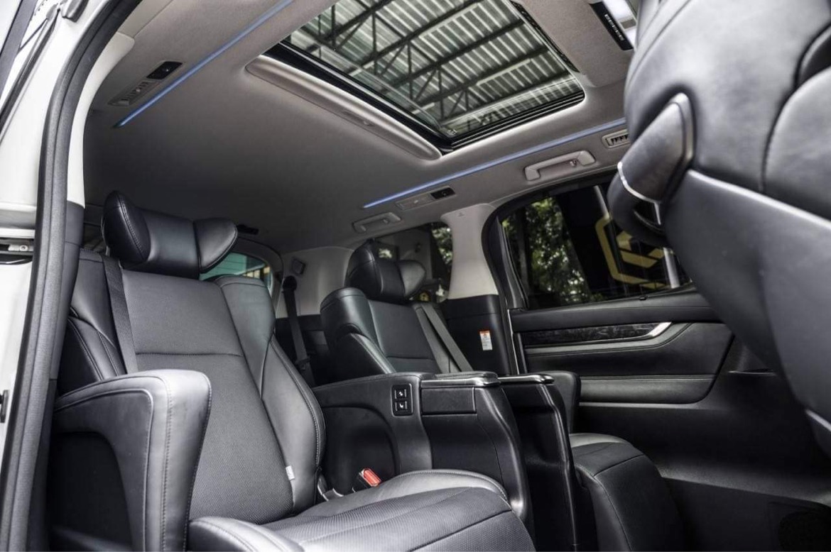 Toyota Alphard SC 30 Model 2021-2023 VIP 7 Seats