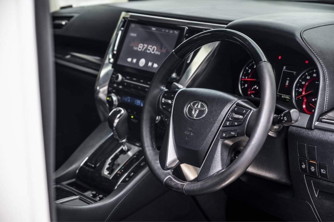 Toyota Alphard SC 30 Model 2021-2023 VIP 7 Seats