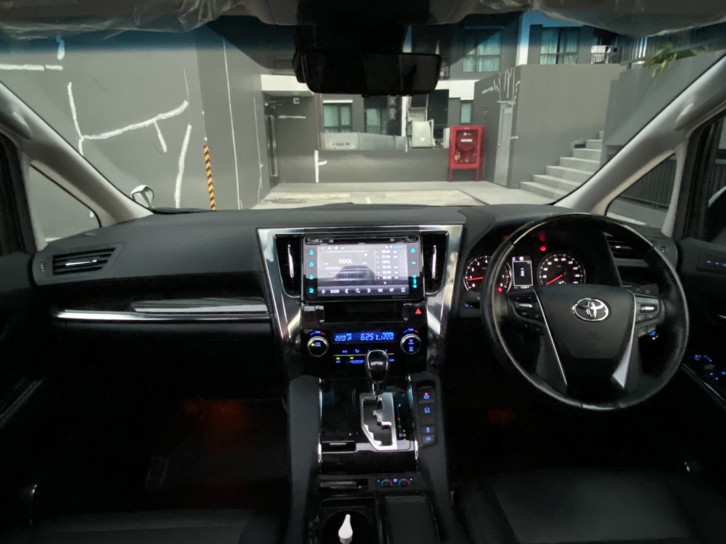 Toyota Alphard SC 30 Model 2021-2023 VIP 7 Seats