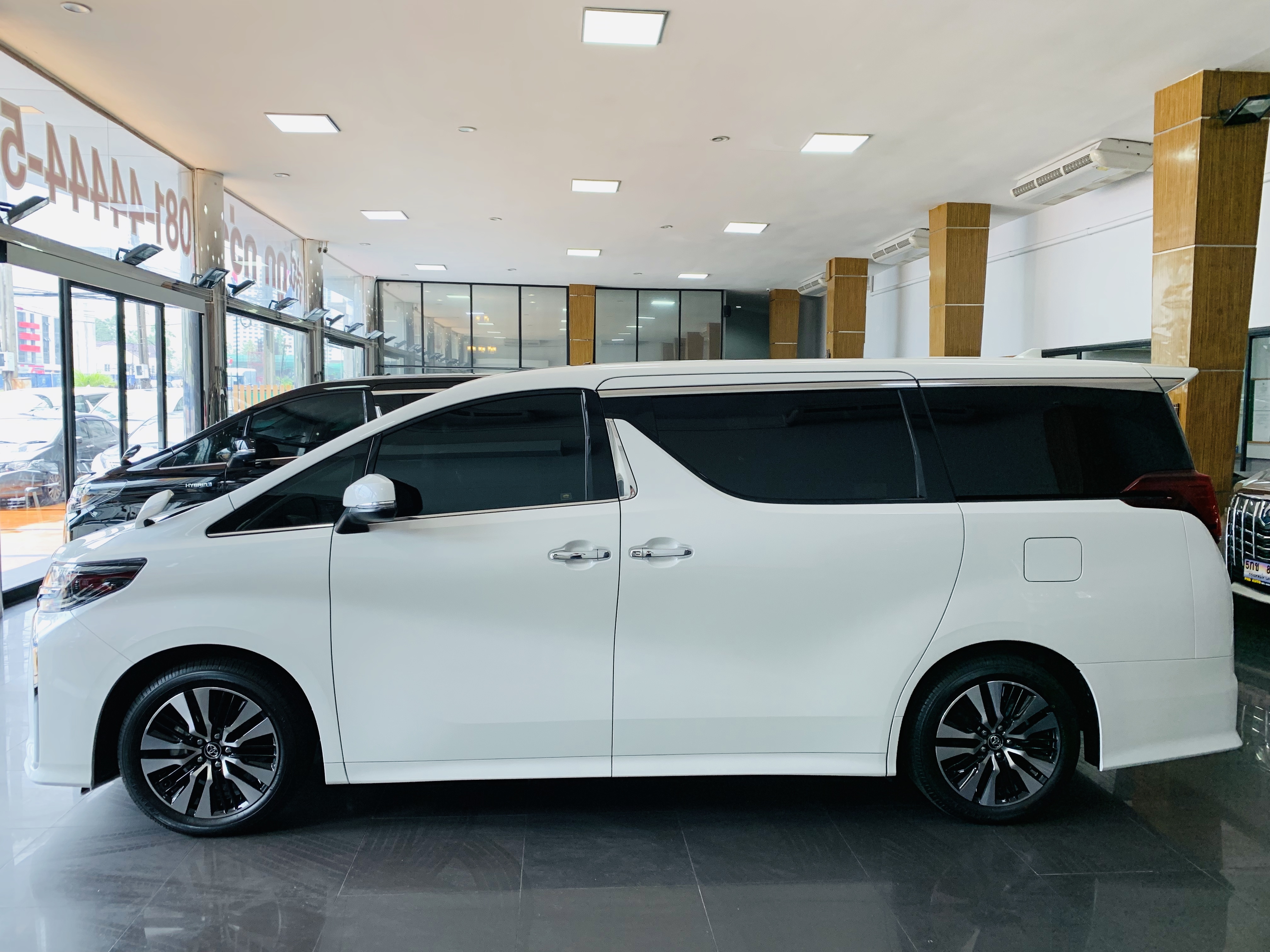 Toyota Alphard SC 30 Model 2021-2023 VIP 7 Seats