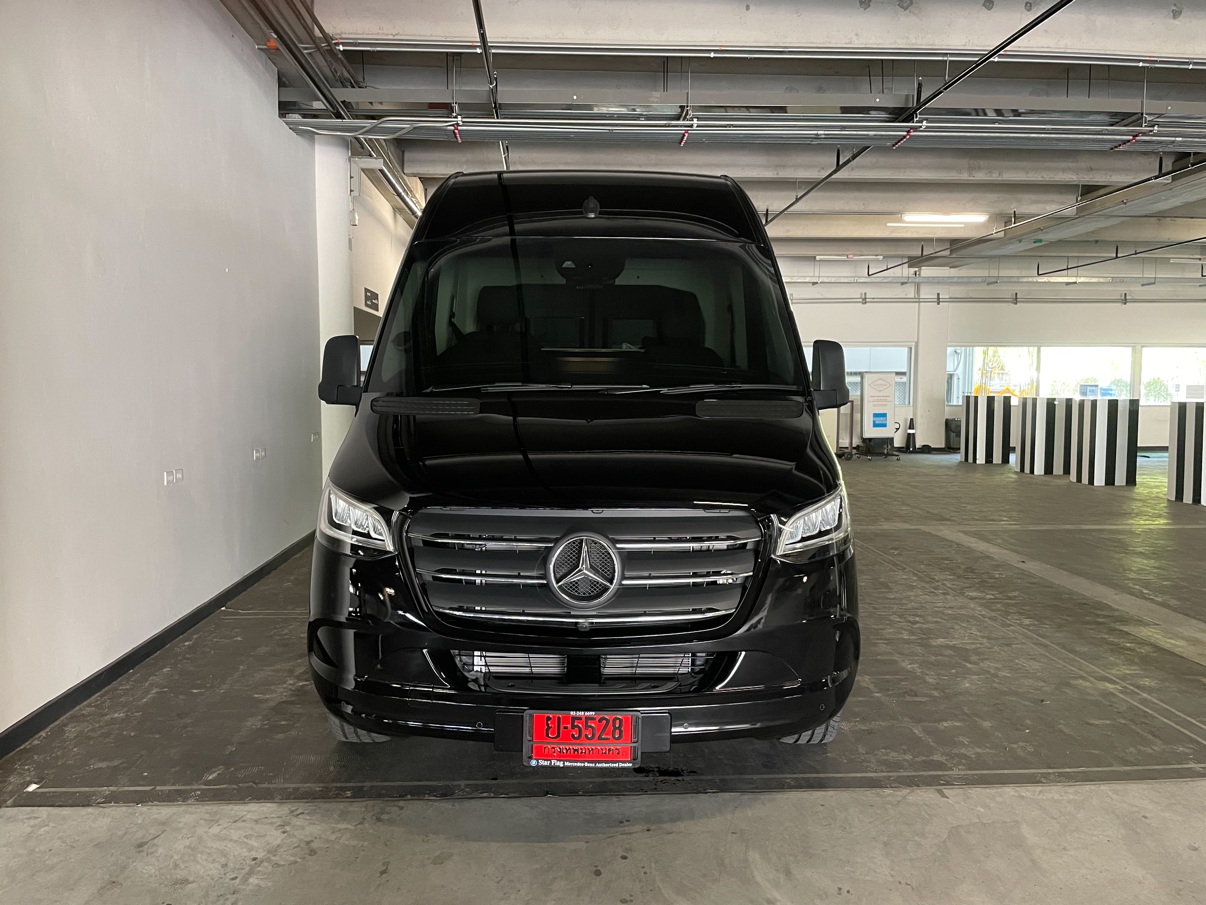 New Benz Sprinter 419 Model 2025 VVIP 10-13 Seats
