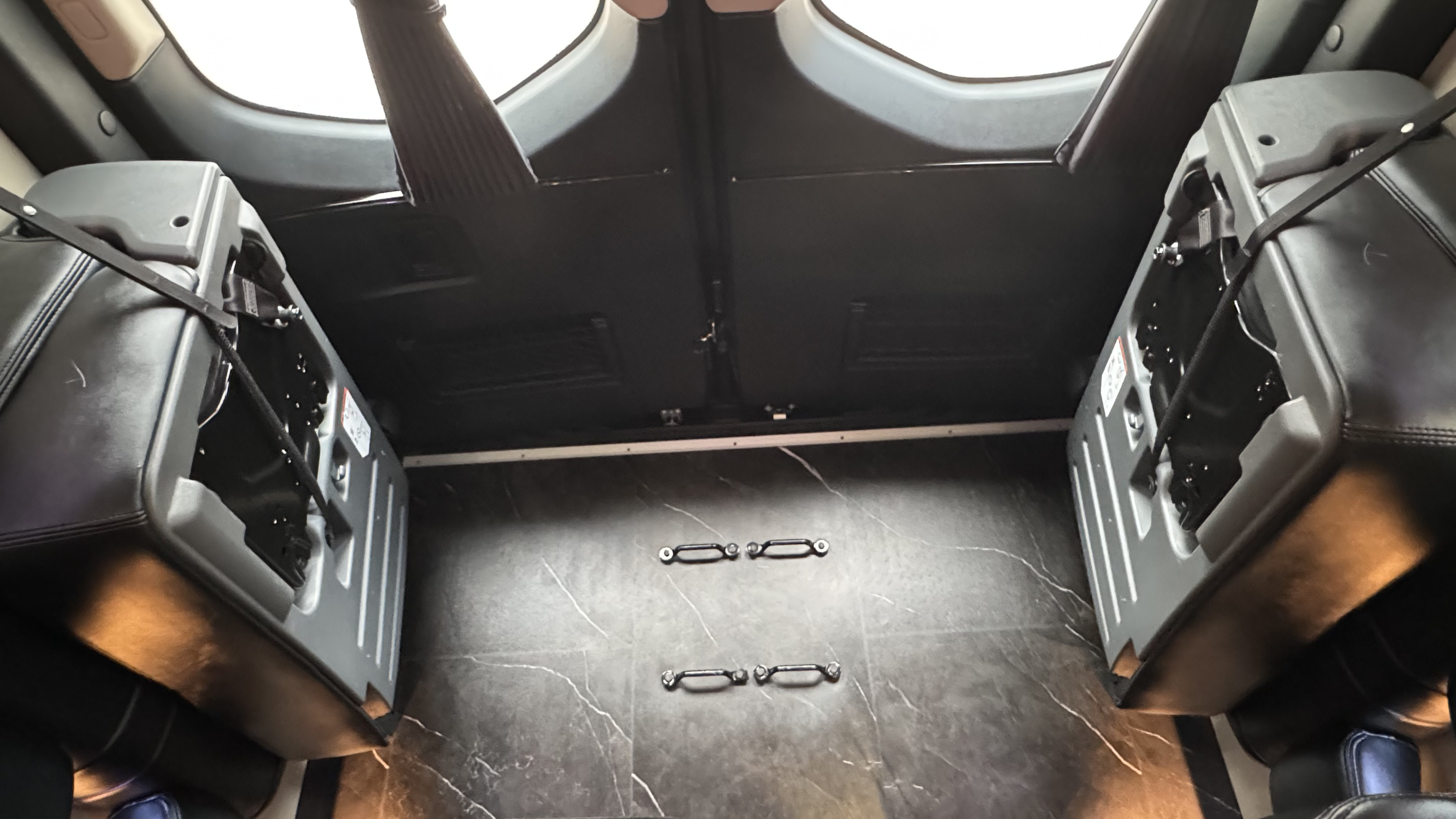 New Benz Sprinter 419 Model 2025 VVIP 10-13 Seats