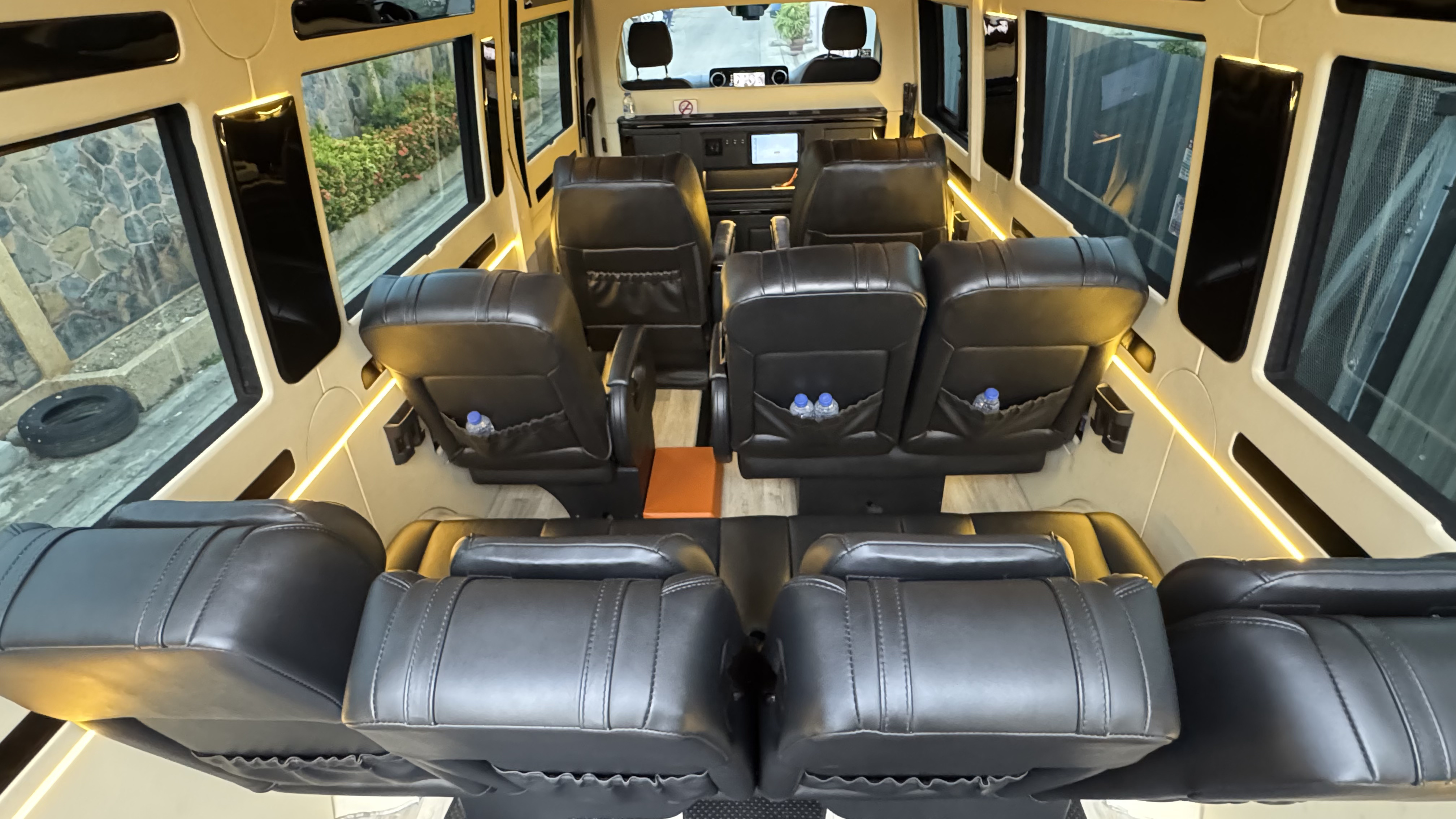 New Benz Sprinter 419 Model 2025 VVIP 10-13 Seats