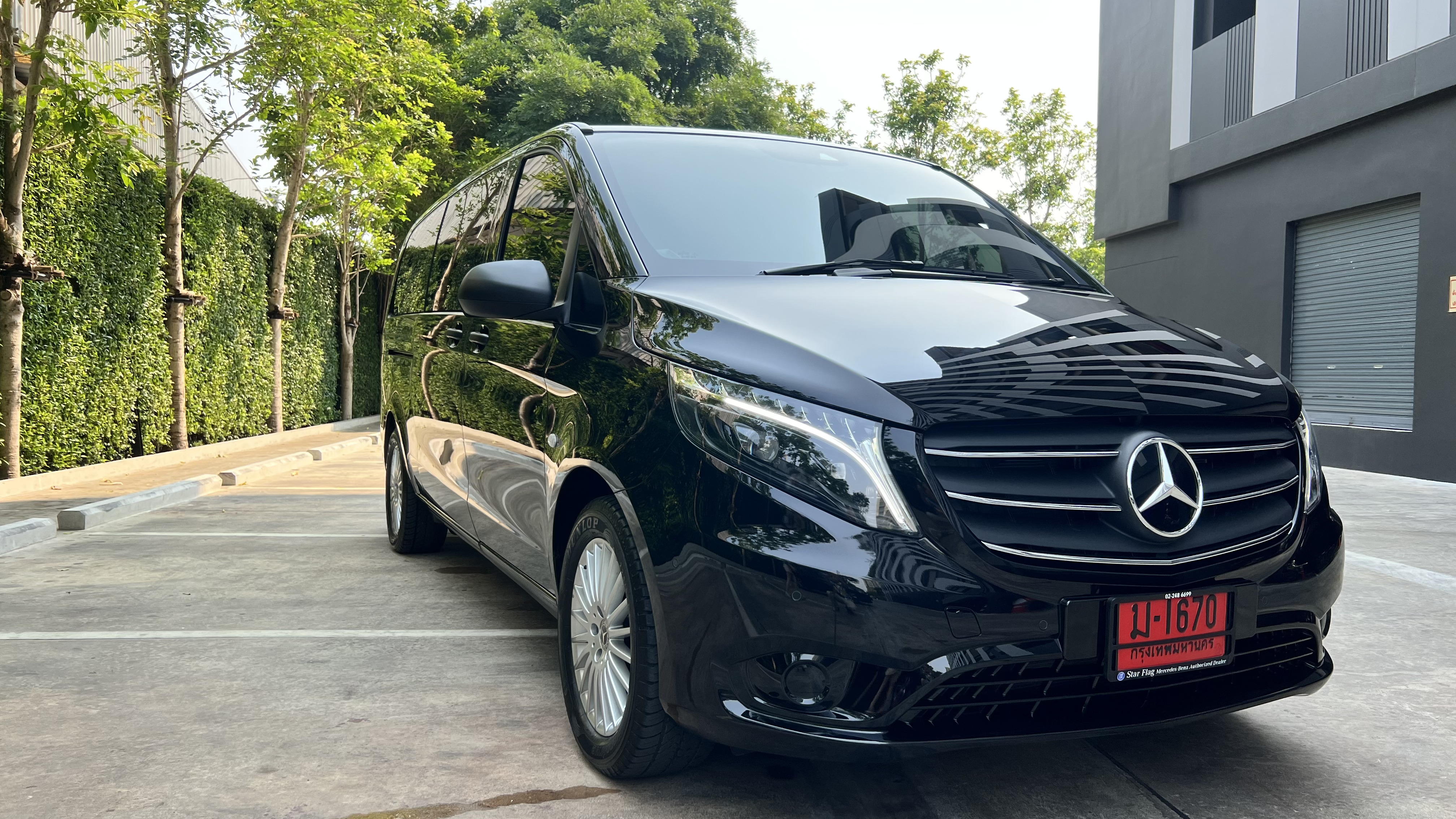 New Benz Vito 119 CDI Model 2023 VVIP 7 Seats
