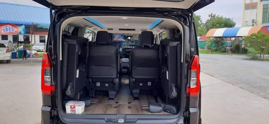 New Toyota Majesty Premium Model 2024 VIP 11 Seats