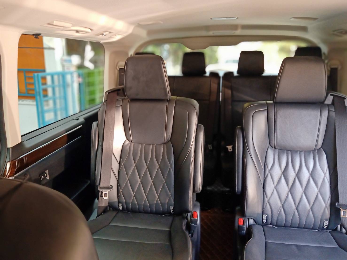 New Toyota Majesty Premium Model 2024 VIP 11 Seats