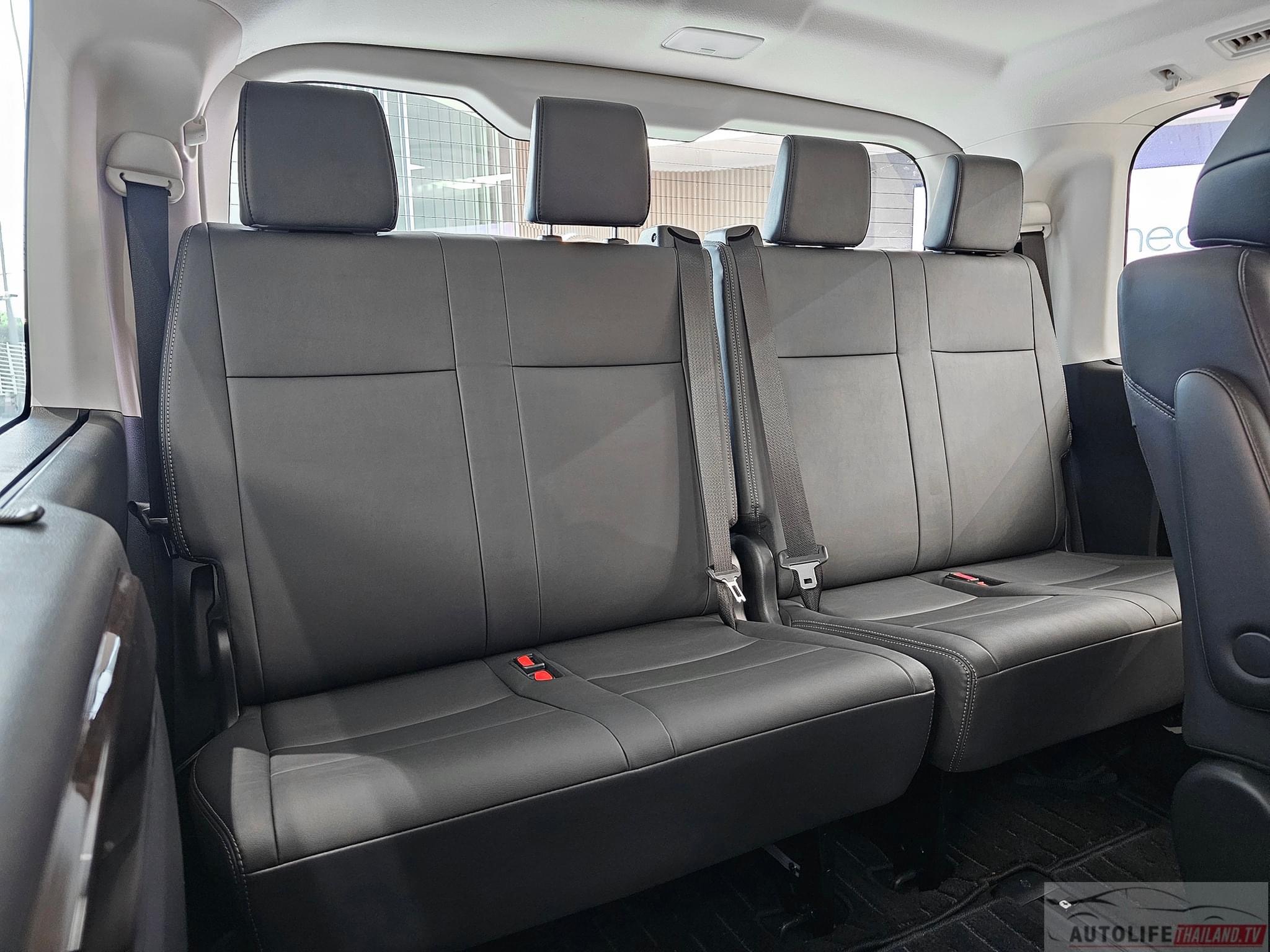New Toyota Majesty Premium Model 2024 VIP 11 Seats