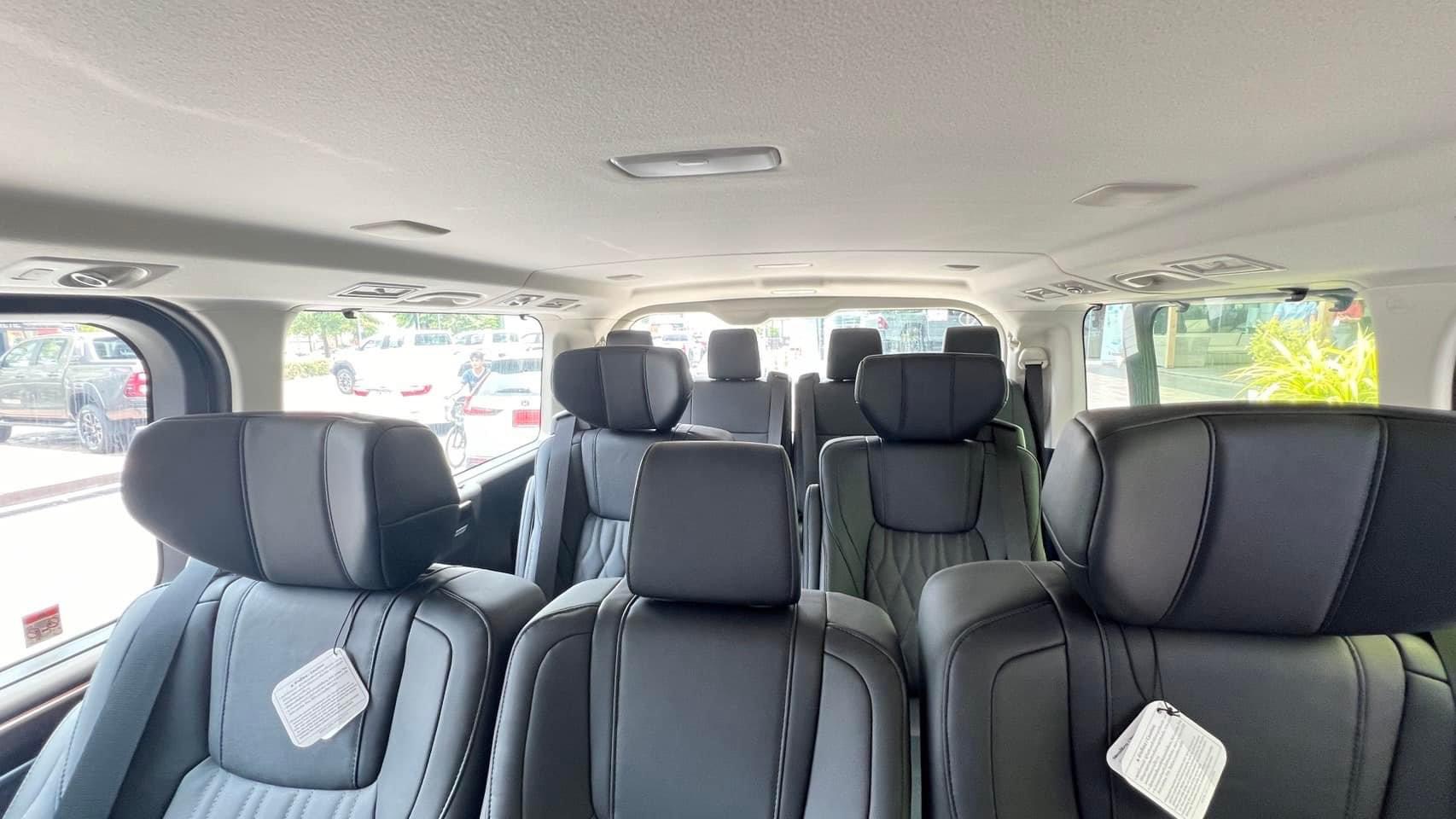 New Toyota Majesty Premium Model 2024 VIP 11 Seats