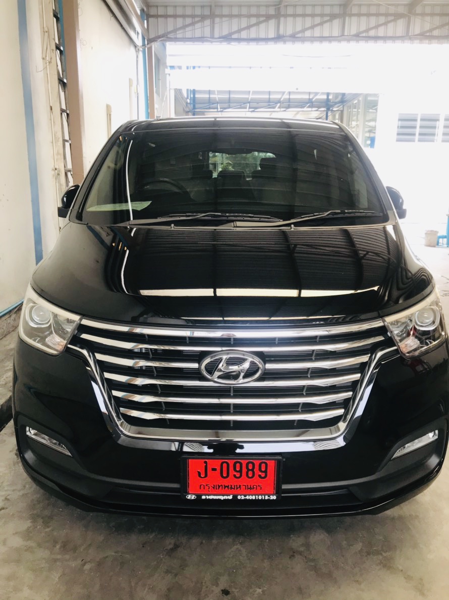 Hyundai H1 Deluxe , Elite NS Model 2023-2024 VIP 11 Seats