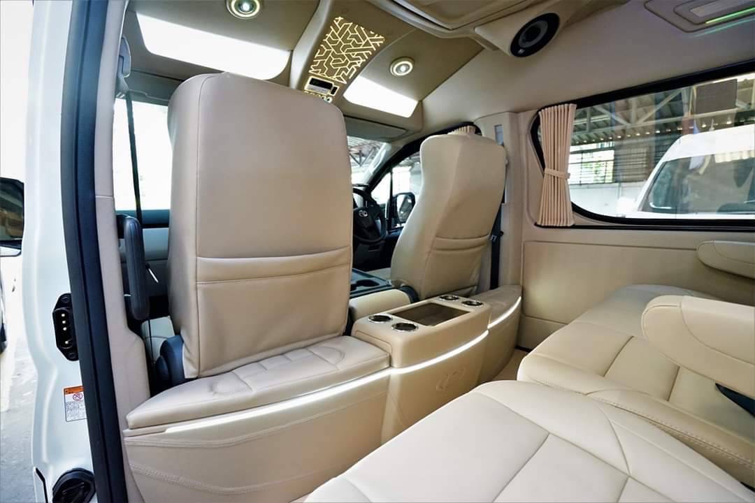 New Toyota Commuter Model 2023-2025 VIP 8-10 Seats