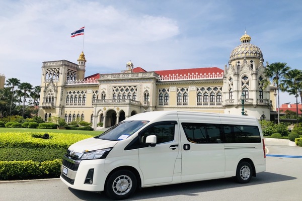 New Toyota Commuter Model  2023 VIP <br>8-10Seats