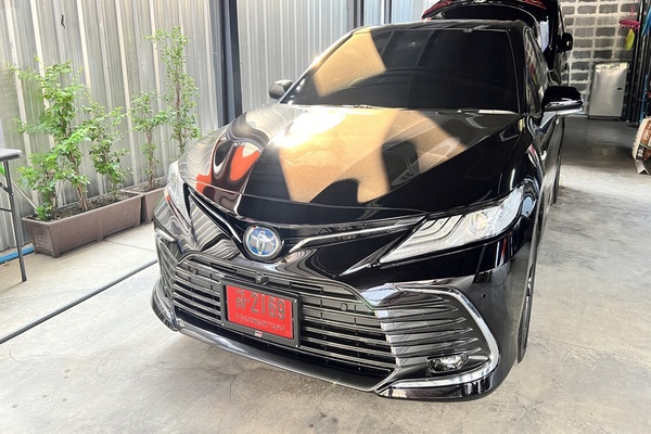 Toyota Camry Premium Luxury Model  2023 VIP 4 Seats