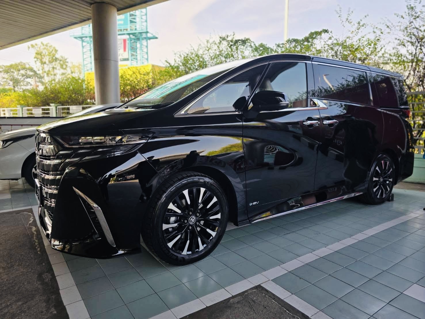 New Toyota Alphard Executive Lounge 2025 VVIP 7 Seats